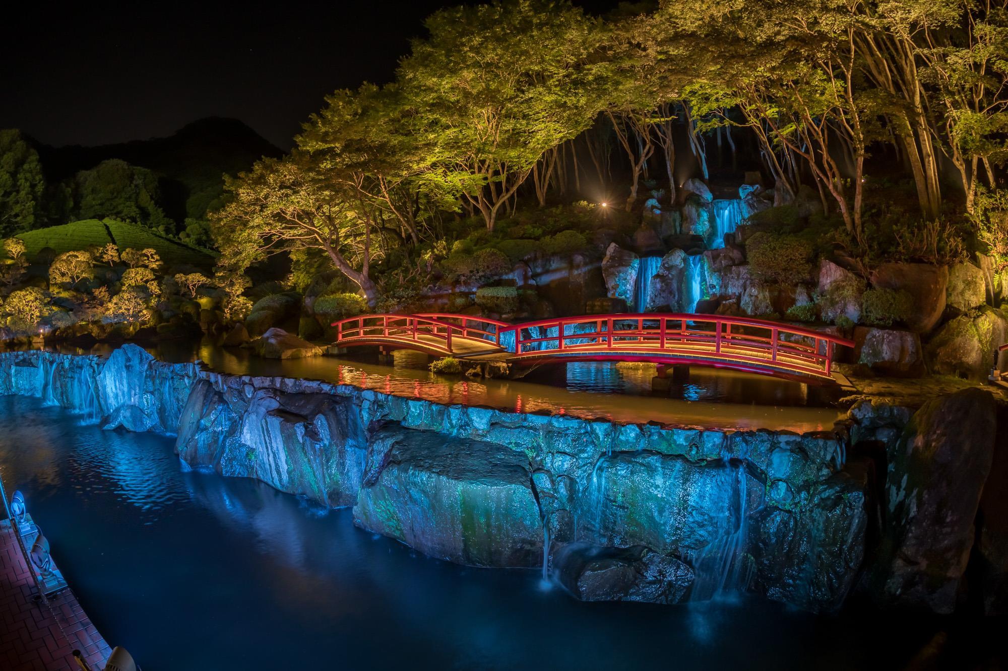 慧洲園 夜.jpg