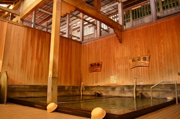 元湯 梁入り.JPG
