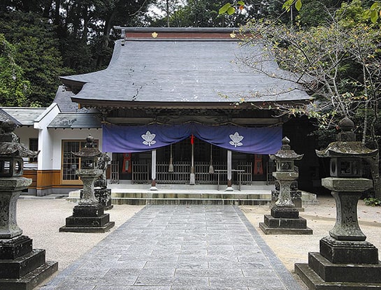 伊萬里神社